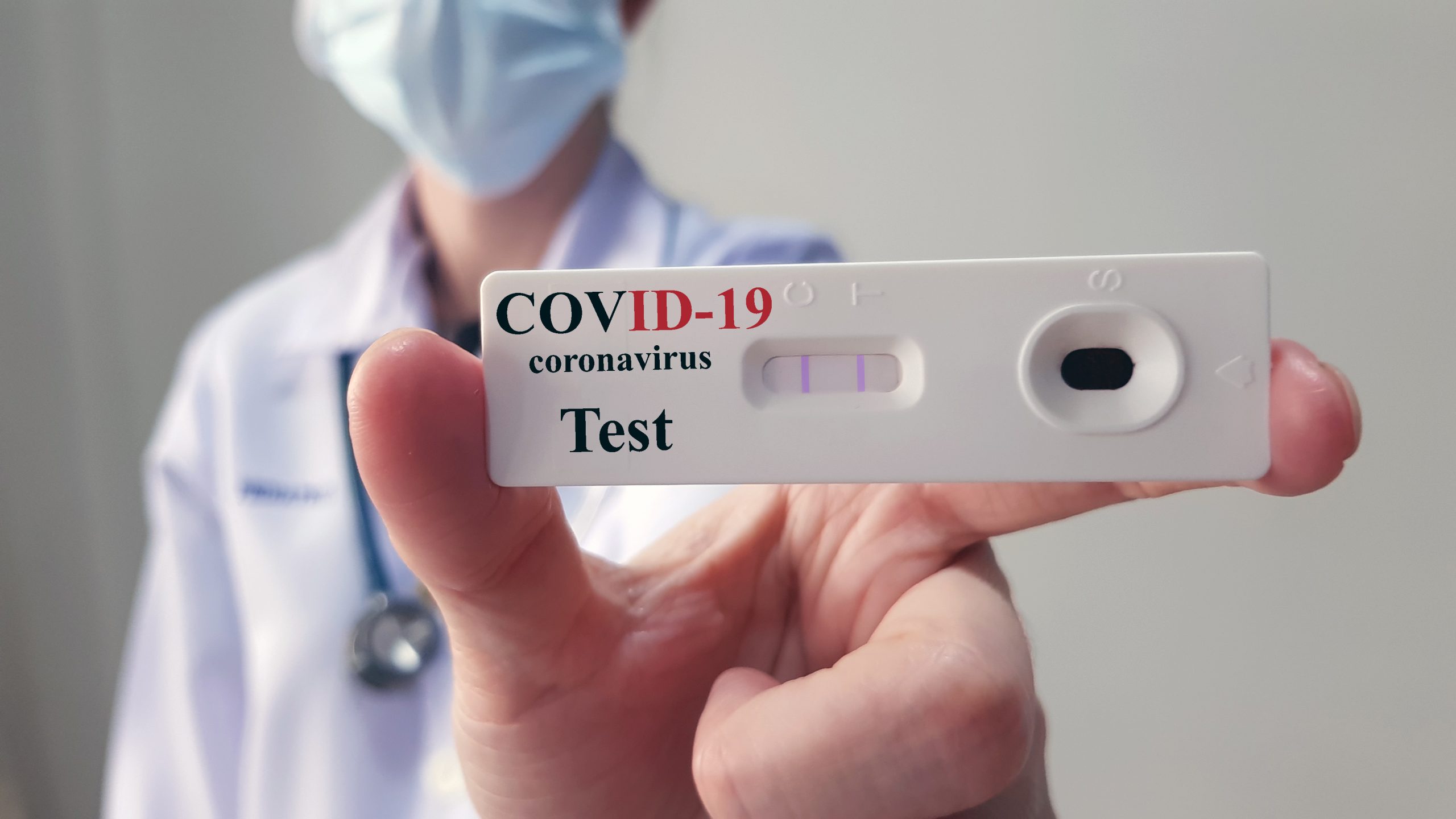 De sâmbătă, toți cei care călătoresc în Suedia vor trebui să prezinte un test negativ la coronavirus