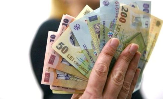 Doar 1 din 9 români câștigă 1000 euro net pe lună!