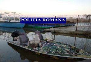 Read more about the article Percheziții în Delta Dunării la braconieri piscicoli! Sute de kilograme de icre și pește, confiscate de polițiști
