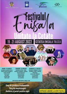 Festivalul Enisala înseamnă spectacole de muzica, lasere și focuri de artificii dar și promovare a județului și un parc de distracții pentru cei mici