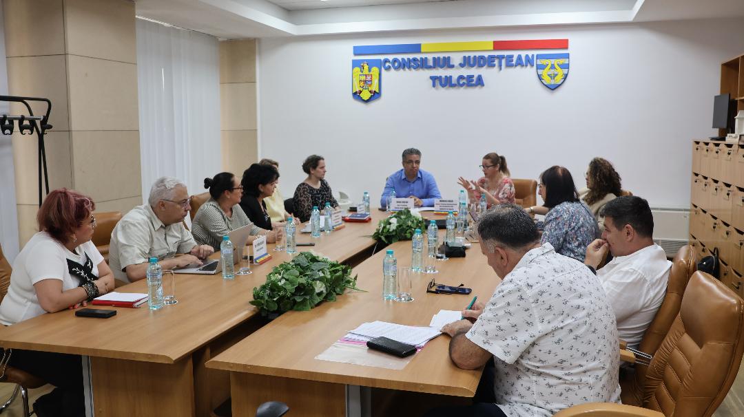 Proiecte pentru sănătatea tulcenilor, propuse ieri la Consiliul Județean Tulcea