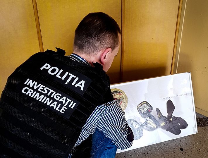 Detector de metale fără autorizație, oferit spre vânzare în Mihail Kogălniceanu