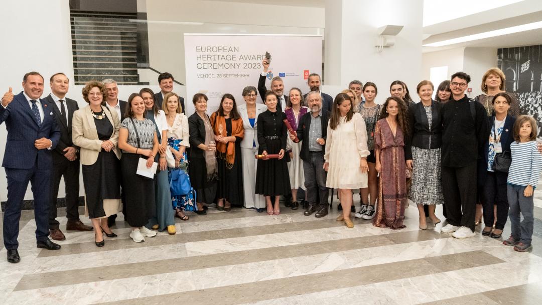 Premii și vești bune pentru România de la Veneția